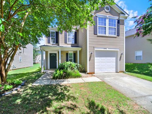 2707 Cochrane Dr, Charlotte, NC, 28269-4020 | Card Image