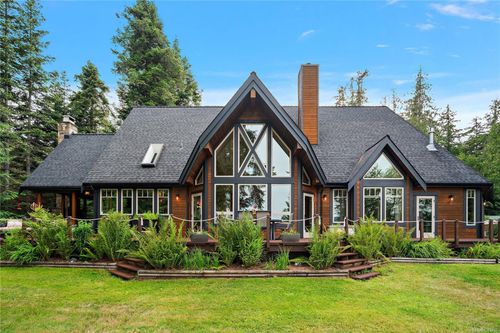 7928 White Duck Rd, Fanny Bay, BC, V0R1W0 | Card Image