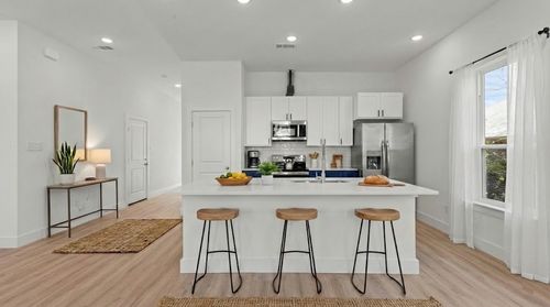 919 W Day St, Denison, TX, 75020-5103 | Card Image