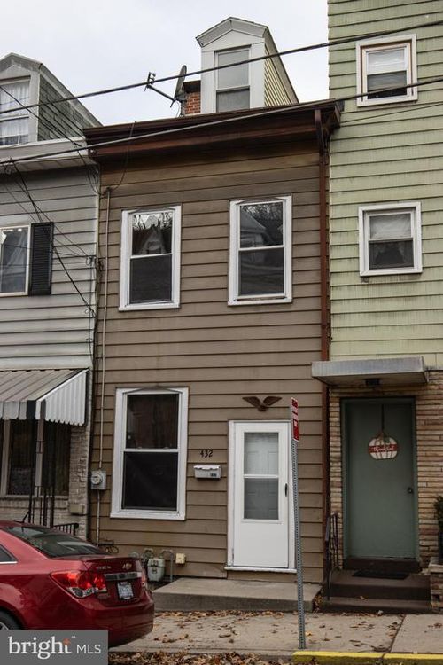 432 E Norwegian Street, POTTSVILLE, PA, 17901 | Card Image