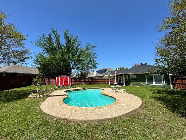 132 Yosemite Ln, House other with 3 bedrooms, 2 bathrooms and null parking in Terrell TX | Image 4