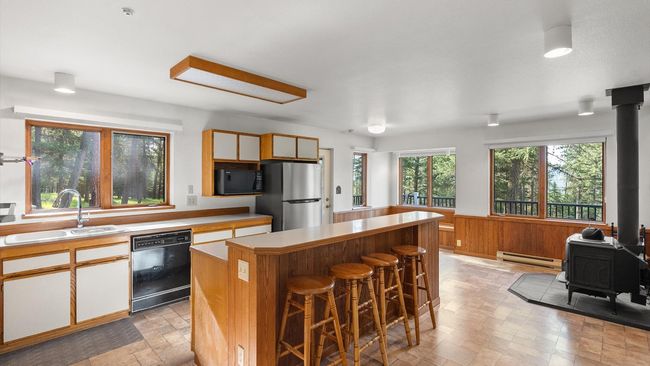 17353 Nighthawk Ln, House other with 3 bedrooms, 3 bathrooms and null parking in Frenchtown MT | Image 7