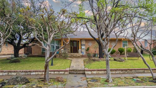 2516 Pinebluff Dr, Dallas, TX, 75228-5830 | Card Image