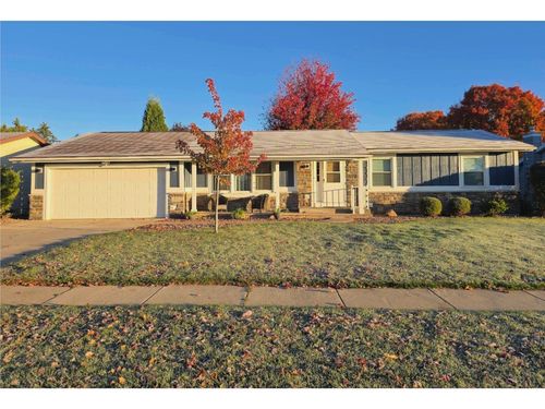 803 Centennial Pkwy, WAUNAKEE, WI, 53597-1501 | Card Image