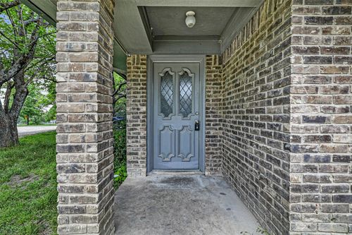211-211 E Pritchard, Blue Ridge, TX, 75424-4448 | Card Image