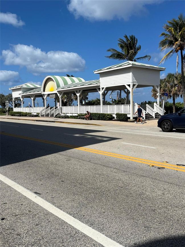 APT-1501 - 1 Harbourside Dr, Condo with 3 bedrooms, 2 bathrooms and null parking in Delray Beach FL | Image 4