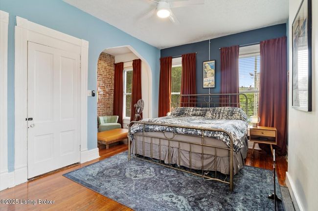 1101 S 1 St St, House other with 3 bedrooms, 2 bathrooms and null parking in Louisville KY | Image 21