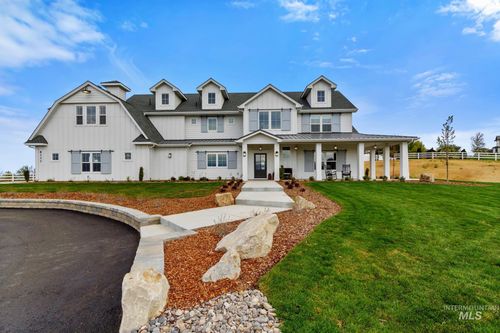 8333 Partridge Dr, Nampa, ID, 83686-9330 | Card Image