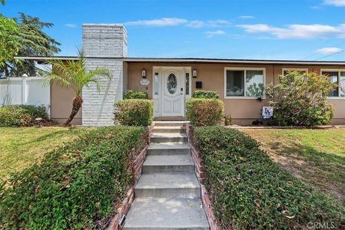 550 N Dexford Dr, La Habra, CA, 90631 | Card Image