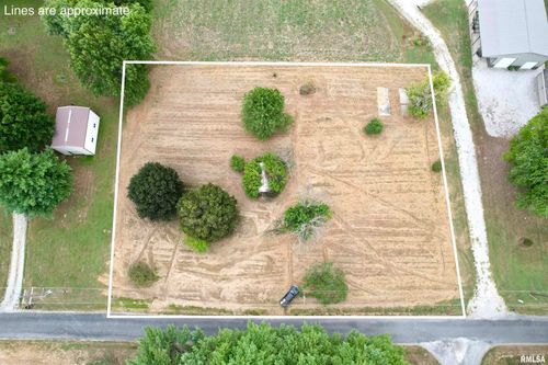 4308 Church Rd, Salem, IL, 62881-6902 | Card Image