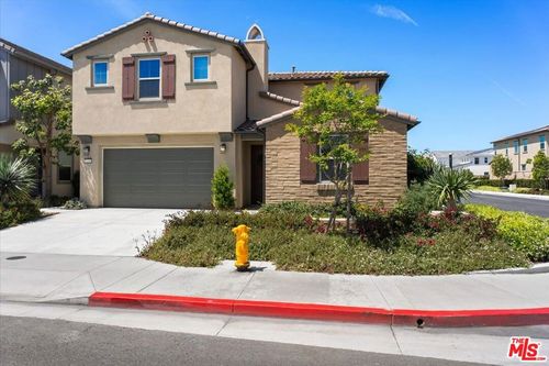 21181 Strathmoor Ln, Huntington Beach, CA, 92646-7335 | Card Image