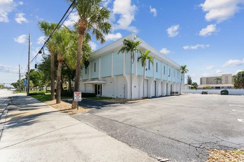 509 Us Highway 1, Lake Park, FL, 33403-3557 | Card Image