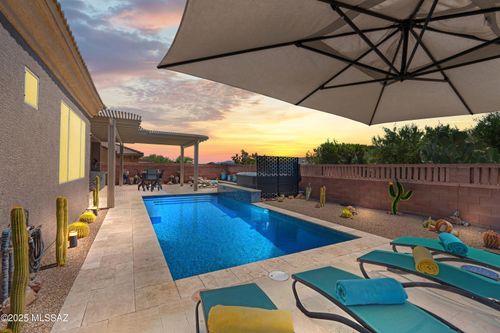 5875 S Turquoise Mountain Dr, Green Valley, AZ, 85622-8102 | Card Image