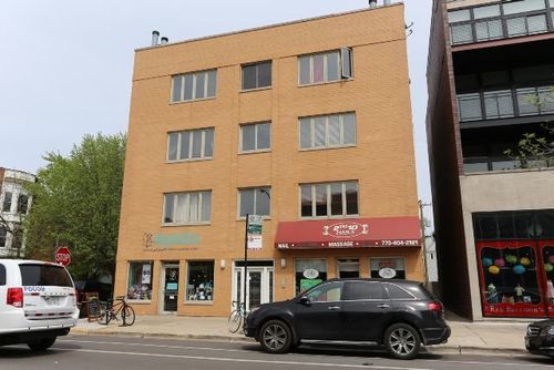 apt-2n-3655 N Southport Ave, Chicago, IL, 60613-4928 | Card Image