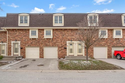 84-900 Pond View Rd, London, ON, N5Z4L7 | Card Image