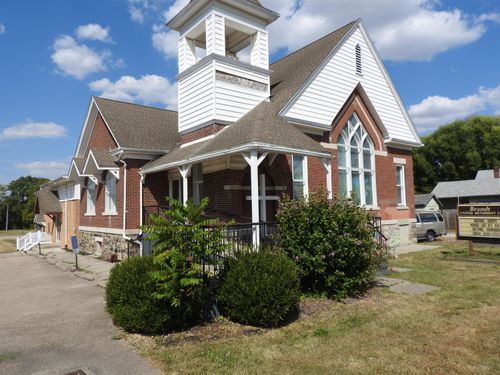 6805 Us Route 40, Tipp City, OH, 45371-9309 | Card Image