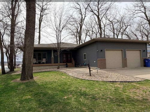 32195 Ponderosa Dr, Burbank, SD, 57010-7004 | Card Image