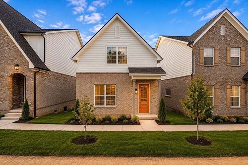 311 Delta Way, LA VERGNE, TN, 37086-2157 | Card Image