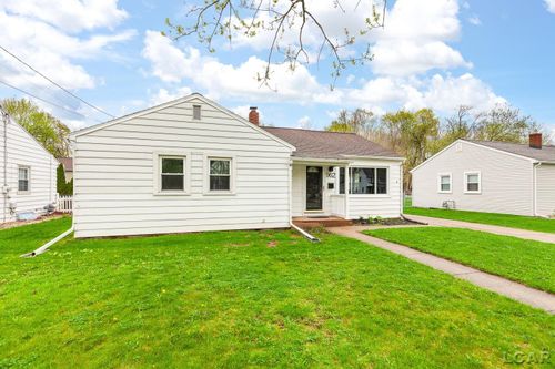 962 Vine St, Adrian, MI, 49221-3246 | Card Image