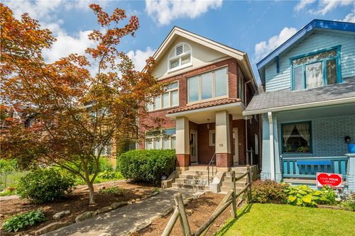 558 E End Ave, Pittsburgh, PA, 15221-3232 | Card Image