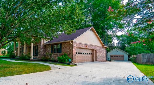 1023 Way Thru The Woods Sw, Decatur, AL, 35603-1283 | Card Image
