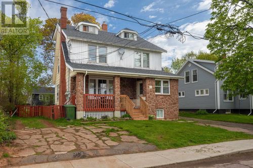 379 Oak Ave, Summerside, PE, C1N2A6 | Card Image