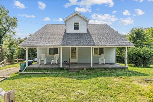 369 Lefever Hill Rd, Cheswick, PA, 15024-2401 | Card Image
