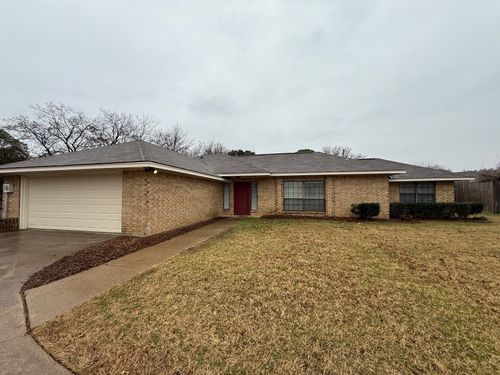 318 Shade Tree St, Highland Village, TX, 75077-6939 | Card Image