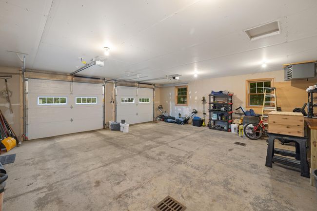 #27 attached heated garage.jpg | Image 26