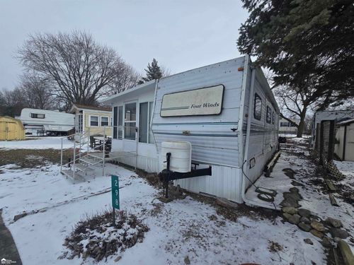 10001 Goodall Rd, Durand, MI, 48429-9744 | Card Image