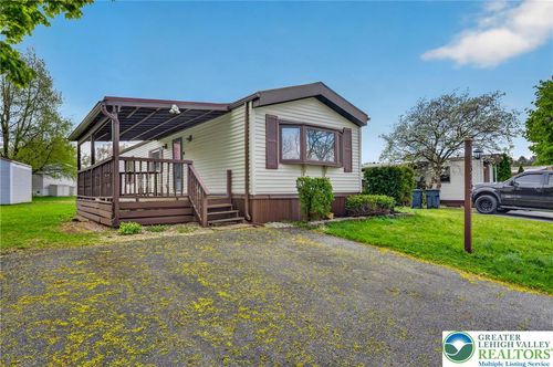3432 Cougar Circle, North Whitehall Twp, PA, 18069 | Card Image