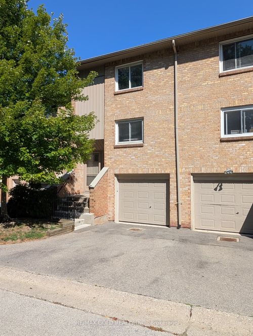5-63 Fonthill Rd, Hamilton, ON, L9C6T1 | Card Image