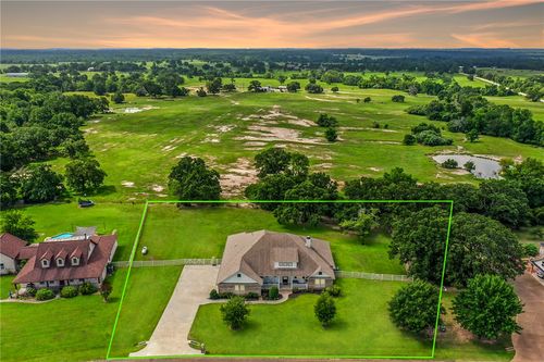 1636 Peach Crossing Dr, College Station, TX, 77845-3849 | Card Image