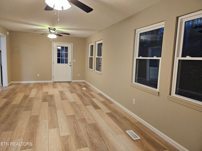 1724 Euchee Chapel Rd, House other with 5 bedrooms, 3 bathrooms and null parking in Spring City TN | Image 9