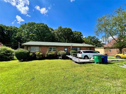 1321 Stallings Rd, Matthews, NC, 28104-4970 | Card Image