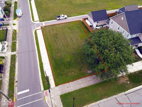 180 W Washington St, Shelbyville, IN, 46176-1236 | Card Image