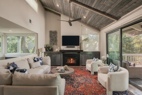 340 Deer Hollow Drive, Napa, CA, 94558 | Card Image