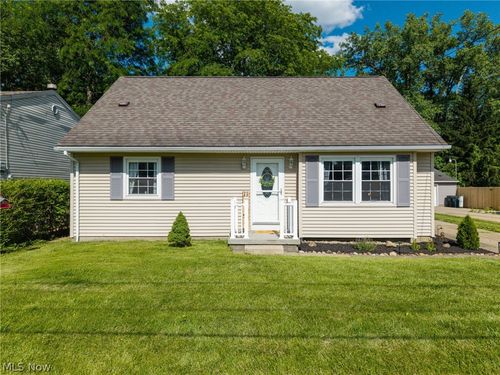 2525 Kingsport Way, Akron, OH, 44314 | Card Image