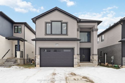 upper-2265 Southport Cres, London, ON, N6M0H9 | Card Image