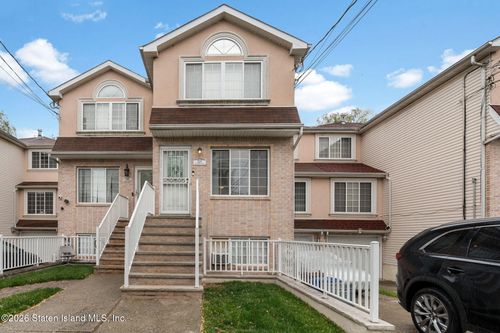 1319 Rockland Ave, Staten Island, NY, 10314-4917 | Card Image