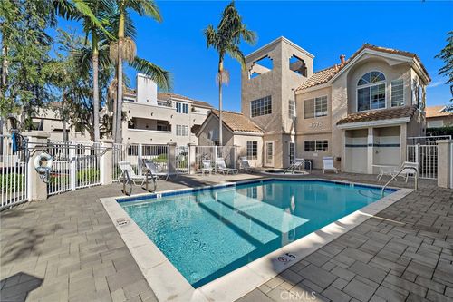 202-4581 Warner Ave, Huntington Beach, CA, 92649 | Card Image