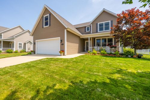 5891 Racine Dr, Stevensville, MI, 49127-8661 | Card Image