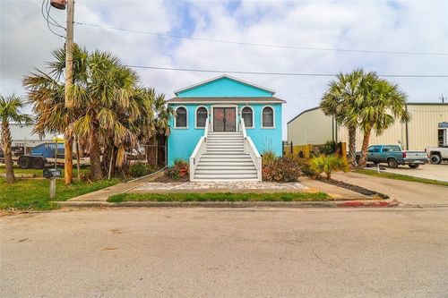 3622 85th St, Galveston, TX, 77554-9254 | Card Image
