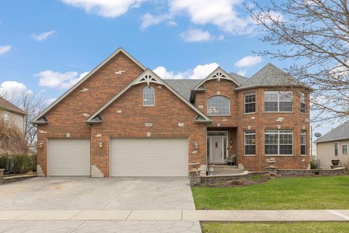 13452 Skyline Dr, Plainfield, IL, 60585-1914 | Card Image