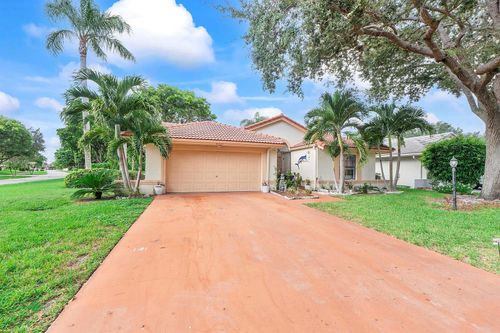 8521 Leeway Ln, Boynton Beach, FL, 33436-1555 | Card Image