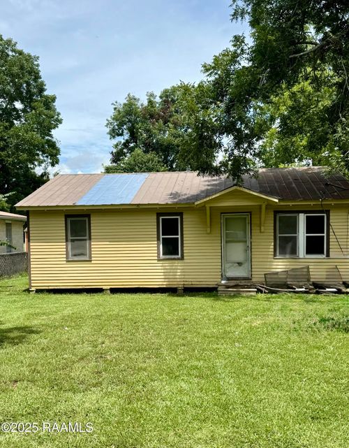 810 Ballard Ln, Opelousas, LA, 70570-7920 | Card Image
