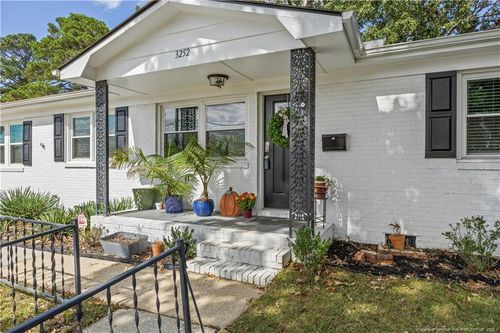 3252 Barksdale Rd, Fayetteville, NC, 28301-3022 | Card Image