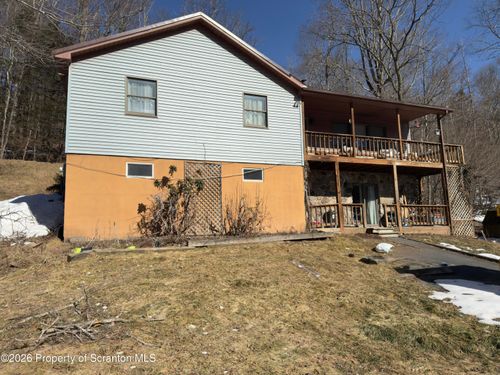 91 Pond Rd, Moscow, PA, 18444-7175 | Card Image