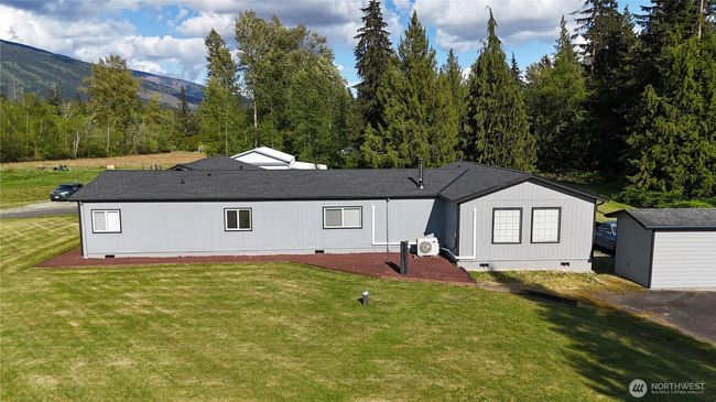7493 State Route 9, House other with 3 bedrooms, 3 bathrooms and 2 parking in Sedro Woolley WA | Image 37