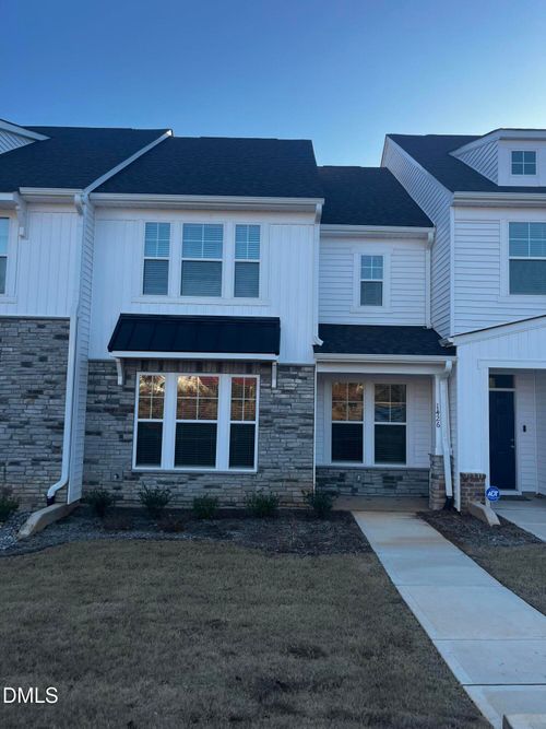 1426 Cooper St, Sanford, NC, 27330 | Card Image